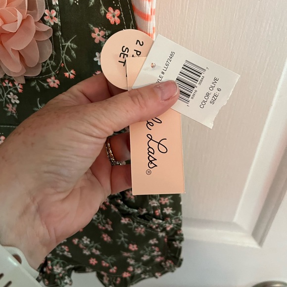 Two outfits new with tags (not our style) - Picture 4 of 6